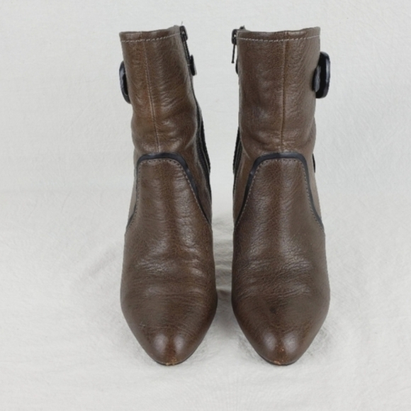 Caressa Michelle green leather ankle bootie size 6M - Picture 5 of 15